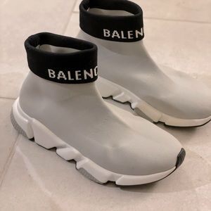 Balenciaga Speed trainer logo sock sneakers Men’s 7 Women’s 9